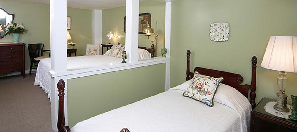 Tuck Inn B&B ร็อกพอร์ต ภายนอก รูปภาพ