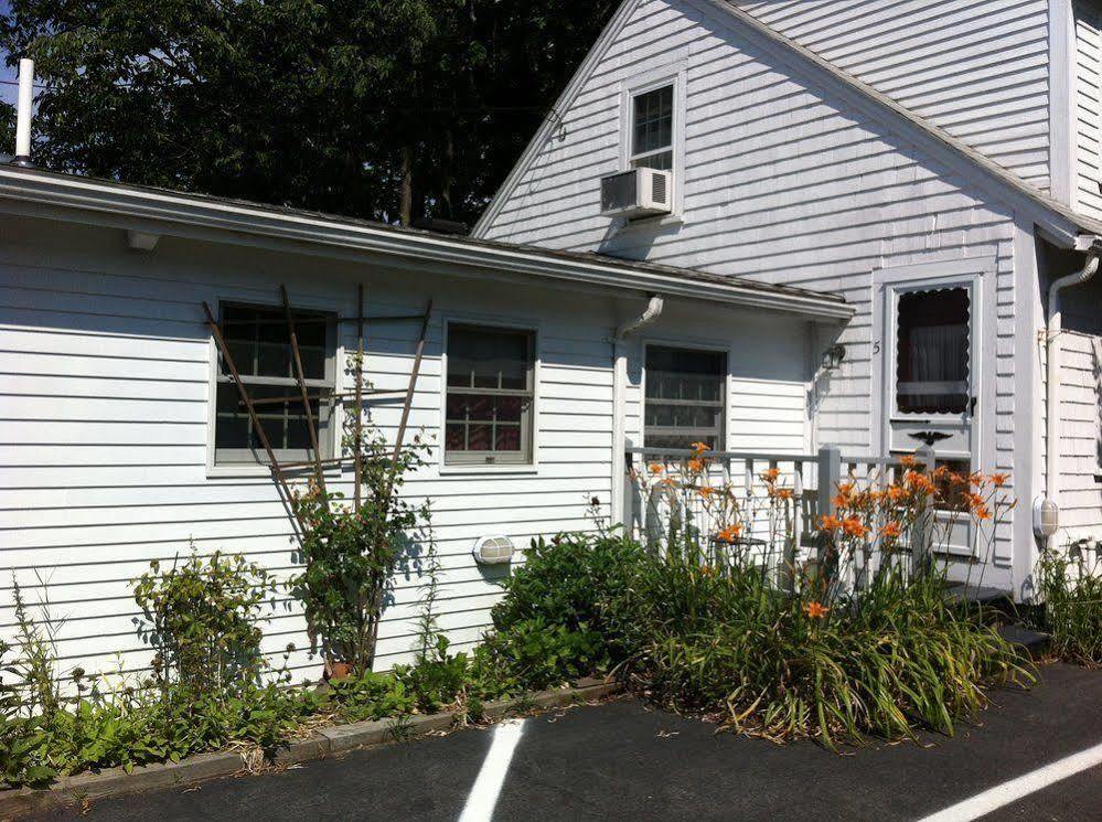 Tuck Inn B&B ร็อกพอร์ต ภายนอก รูปภาพ